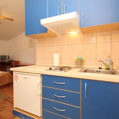 Apartment By The Sea Banj, Pasman - 8206 Zdrelac