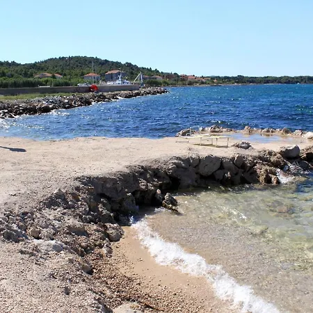 Apartment By The Sea Banj, Pasman - 8206 Ždrelac