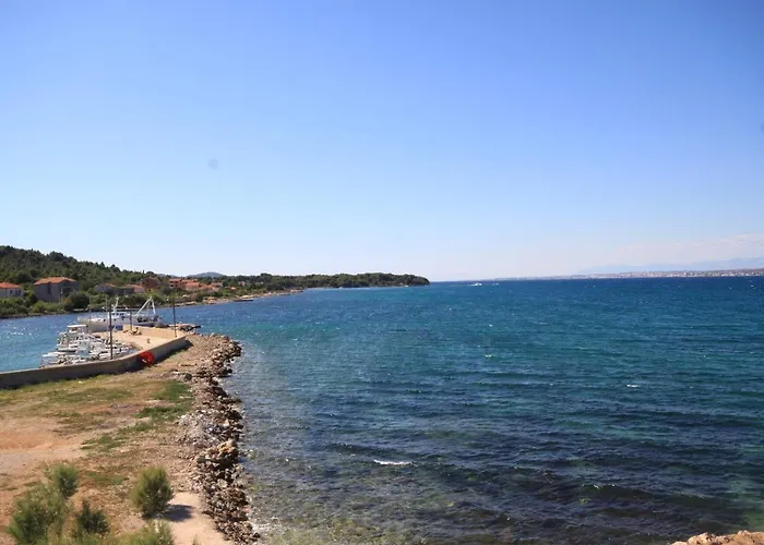 Appartement By The Sea Banj, Pasman - 8206 Ždrelac
